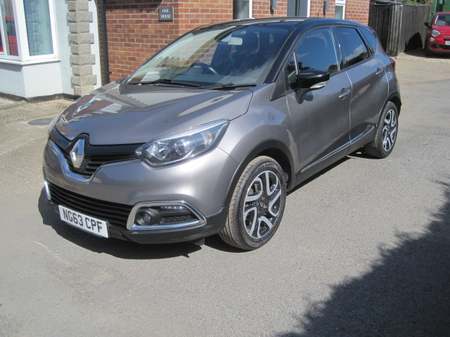 RENAULT CAPTUR 